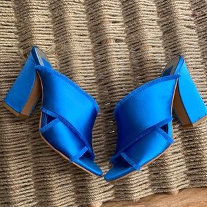 DOLCE VITA blue mules